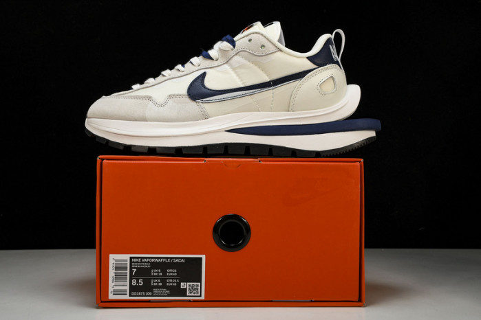 Sacai x Nk VaporWaffle 3.0 DD1875109