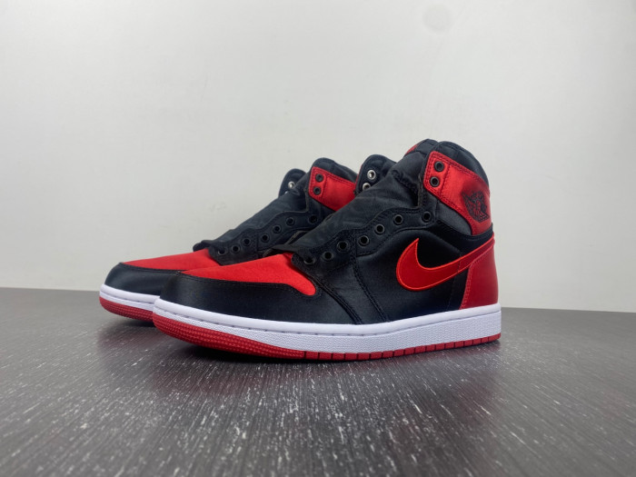 Air Jordan 1 "Satin Bred" (2023) FD4810-061