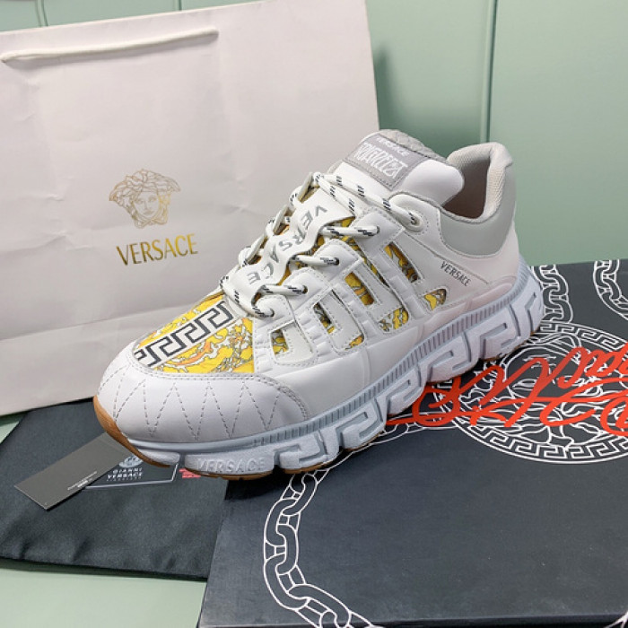 VER DESIGNER SNEAKERS