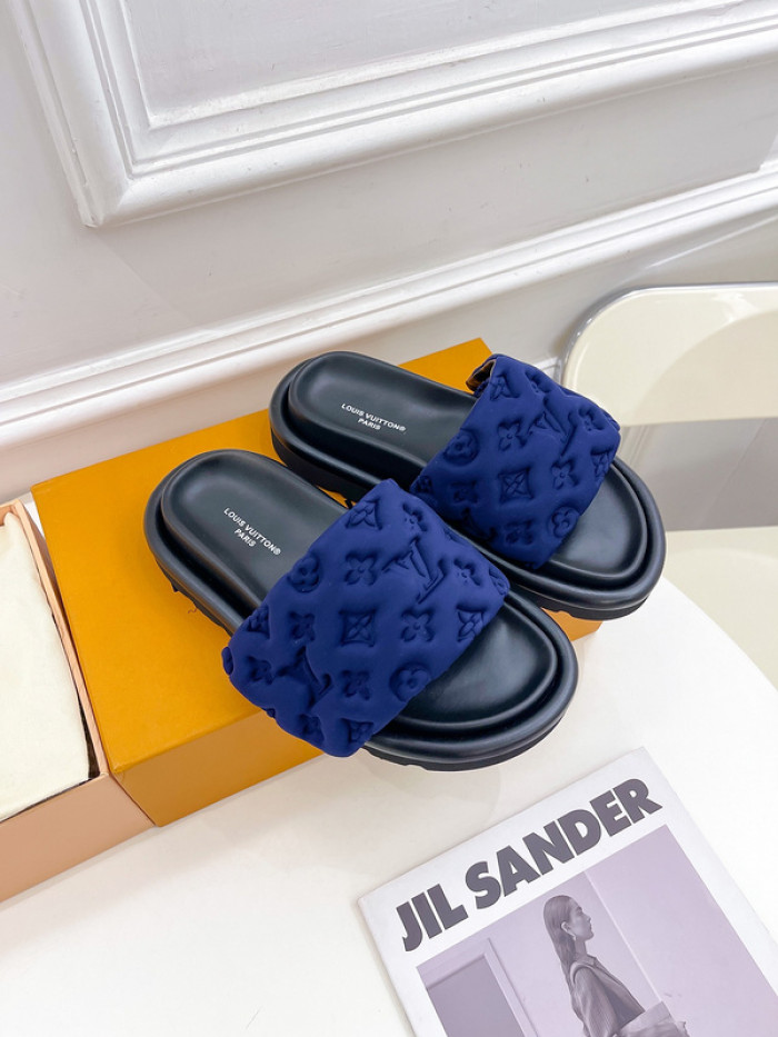 L&V SLIPPERS