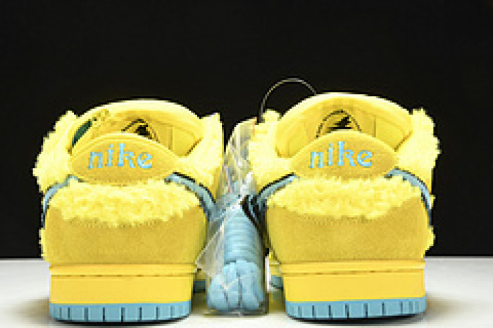 Grateful Dead x Nike SB Dunk Low“ Yellow Bear” CJ5378-700
