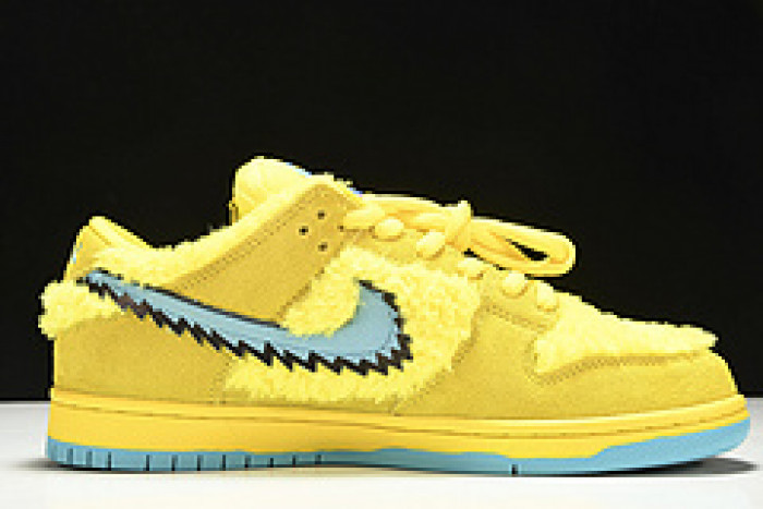 Grateful Dead x Nike SB Dunk Low“ Yellow Bear” CJ5378-700
