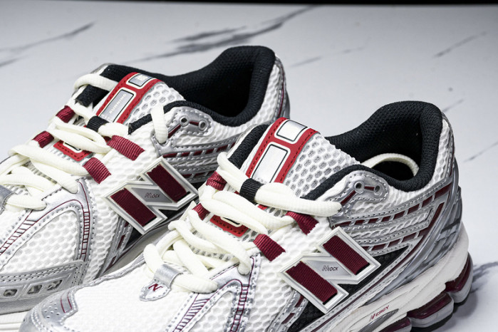 New Balance M1906REA