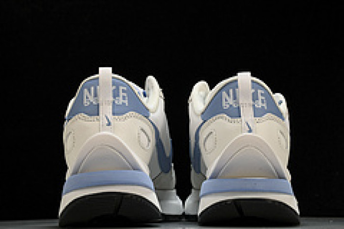 Sacai x Nk VaporWaffle 3.0 DD1875-112