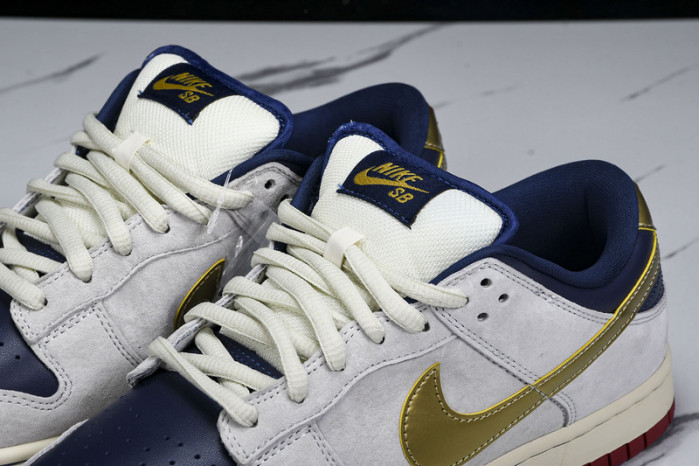 NIKE DUNK LOW PRO SB 304292 272