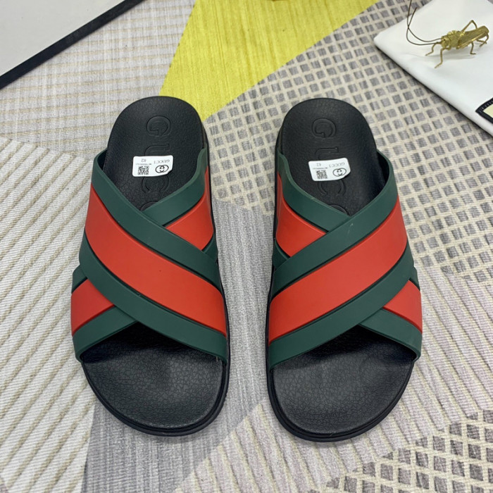 G DESIGNER SLIPPERS