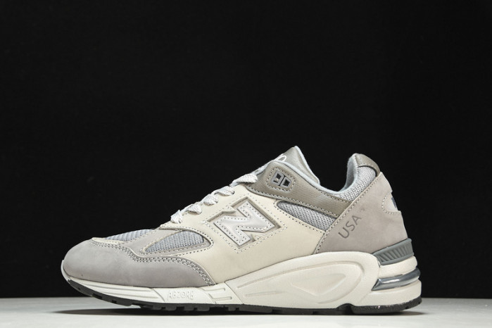 New Balance 990v2 WTAPS - M990WT2