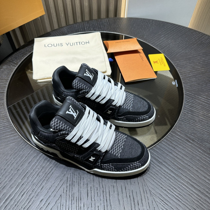 L&V SNEAKERS
