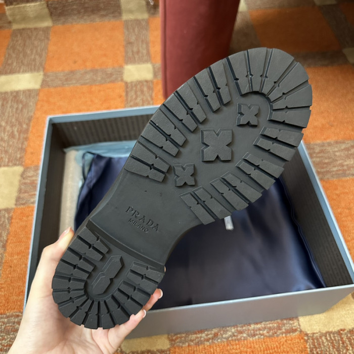 PRA designer sneaker