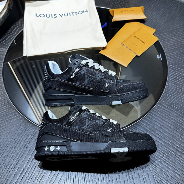 L&V SNEAKERS