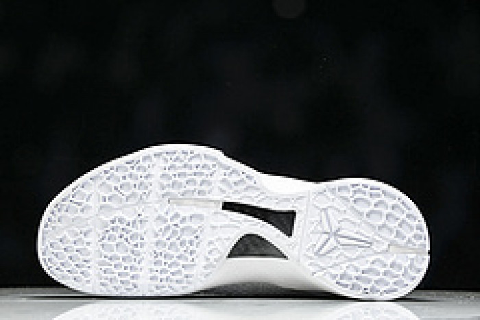 NK Zoom Kobe 6 Protro White DO5079-021