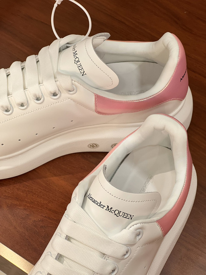 Alexander McQueen sneaker