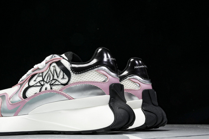 Alexander McQueen sneaker