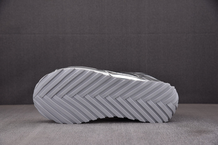 BOTTEGA VENETA SNEAKER