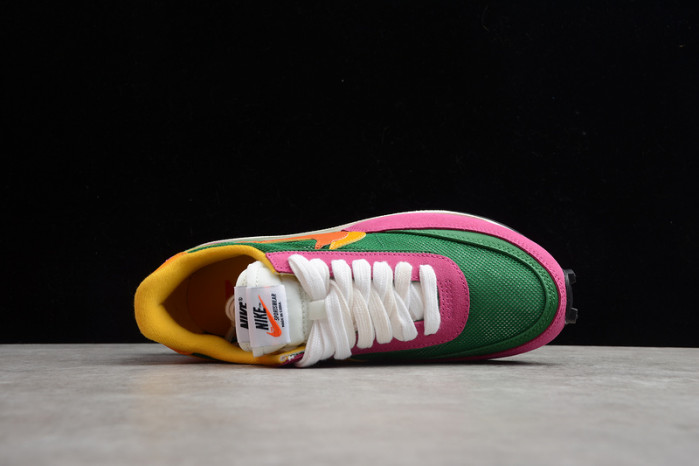 Nike LD Waffle sacai Pine Green BV0073-301