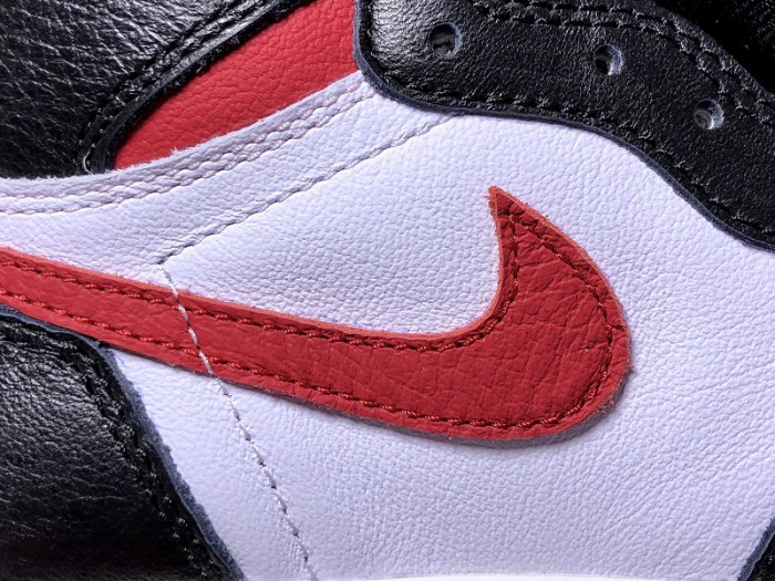 JORDAN 1 RETRO HIGH BLACK GYM RED 555088-061