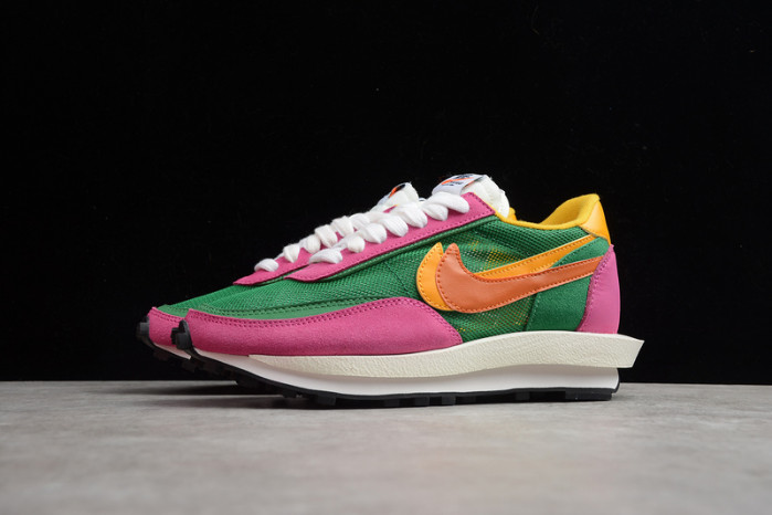 Nike LD Waffle sacai Pine Green BV0073-301