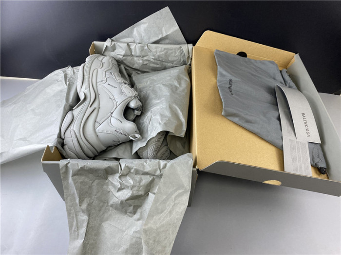 blen triple s grey Ba*len*cia*ga letter 541624 w09ol 38010