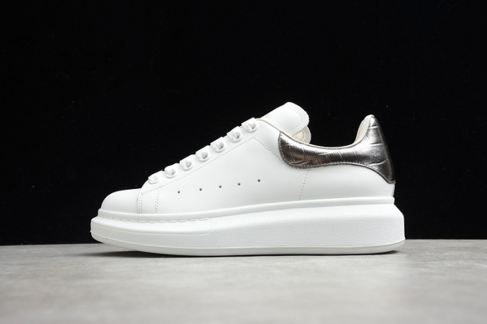 Alexander McQueen sneaker