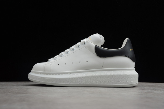 Alexander McQueen sneaker
