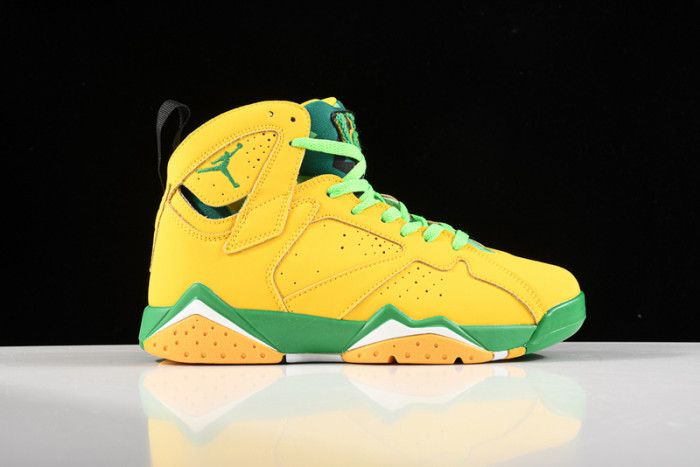 Air Jordan 7 Retro "Oregon Ducks PE" AT3375-300