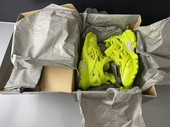 BLEN Track light green 542023W1GB19001