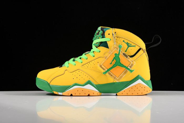 Air Jordan 7 Retro "Oregon Ducks PE" AT3375-300
