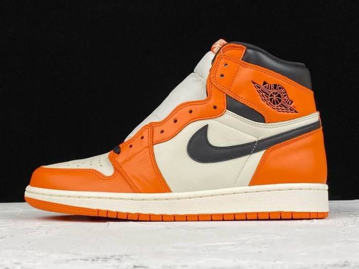 Jordan 1 Retro Reverse Shattered Backboard 555088-113