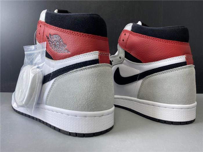 Jordan 1 Retro High Light Smoke Grey 555088-126