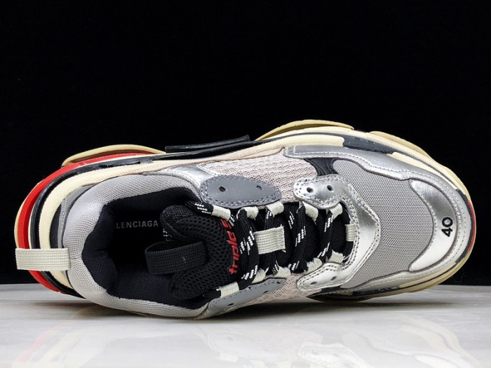 BLEN Triple S Silver Red (2018) 512175-W09O3-1081