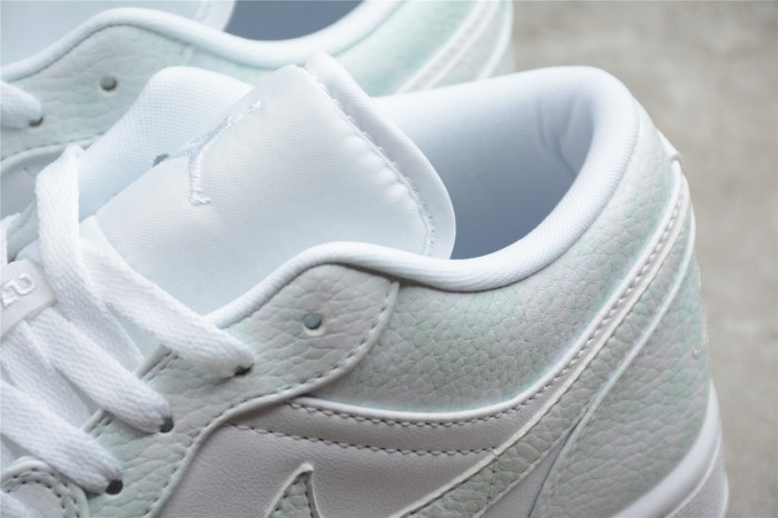 Jordan 1 Low Triple White Tumbled Leather - 553558-130