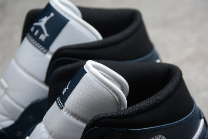 Jordan 1 Mid Armory Navy - 554724-411