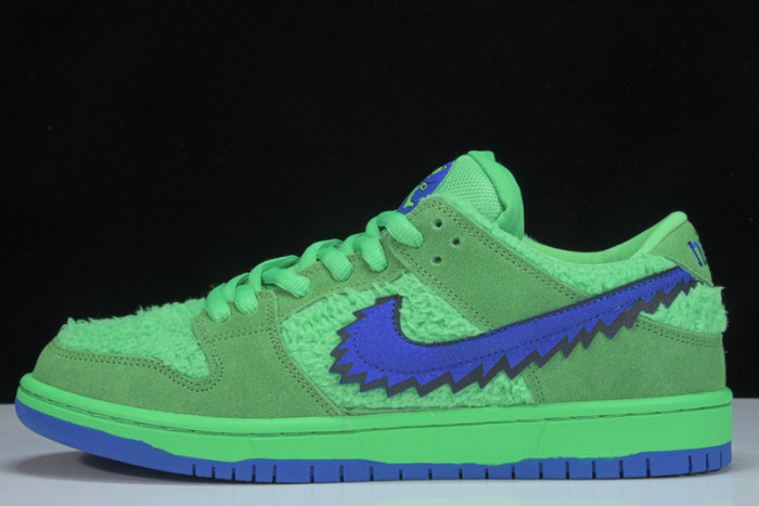 Grateful Dead x Nike SB Dunk Low “Green Bear” CJ5378-300