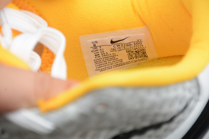 Kobe 6 Protro Playoff Pack White Del Sol-CW2190-100