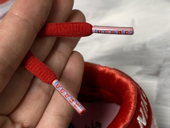 Nike SB Dunk Low StrangeLove Skateboards CT2552-800