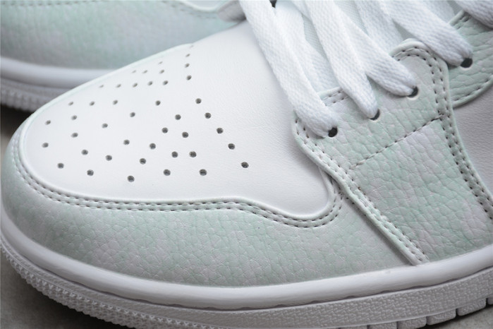 Jordan 1 Low Triple White Tumbled Leather - 553558-130