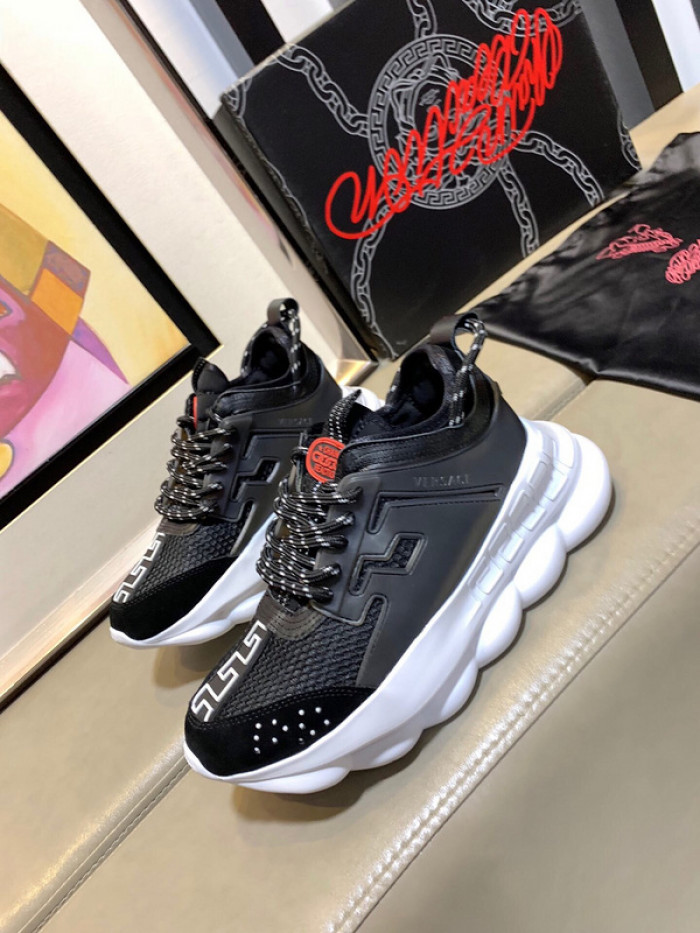 VER DESIGNER SNEAKERS