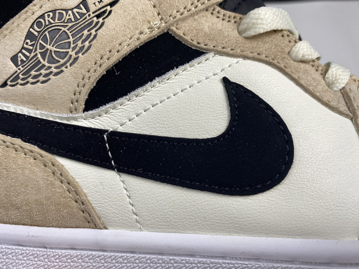 Jordan 1 Mid Barely Orange (W) BQ6472-800