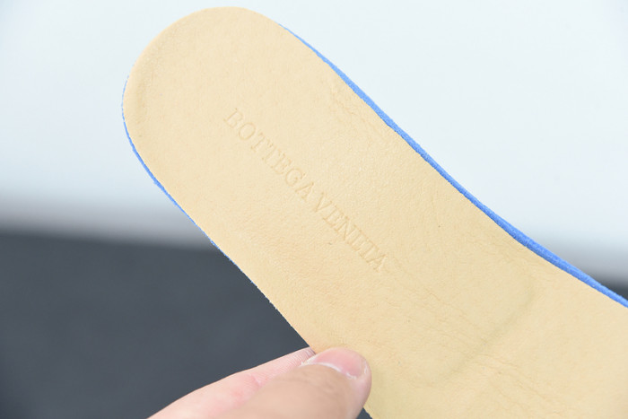 BOTTEGA VENETA SNEAKER