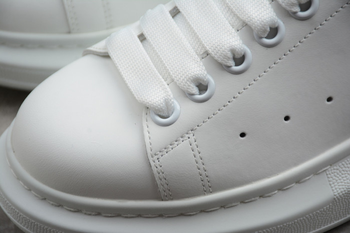 Alexander McQueen sneaker