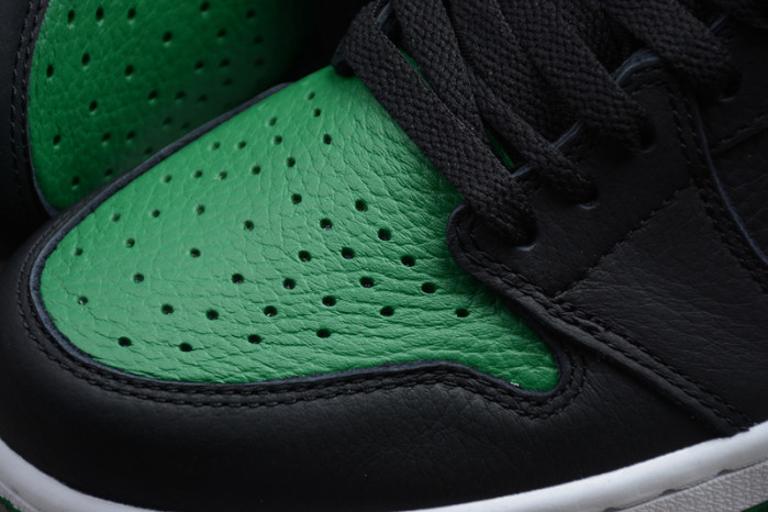 Air Jordan 1 High “Pine Green”555088-030