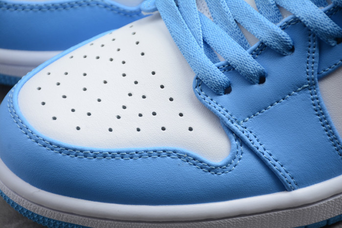 Jordan 1 Low UNC AO9944-441