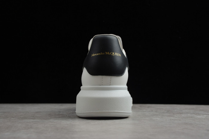 Alexander McQueen sneaker