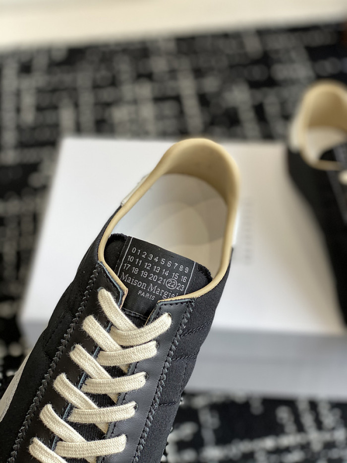 ma*s*n Ma*i*laa shoes