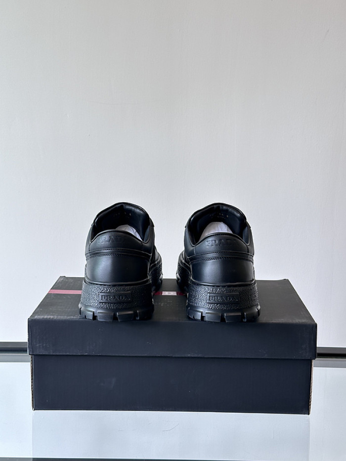 PRA designer sneaker