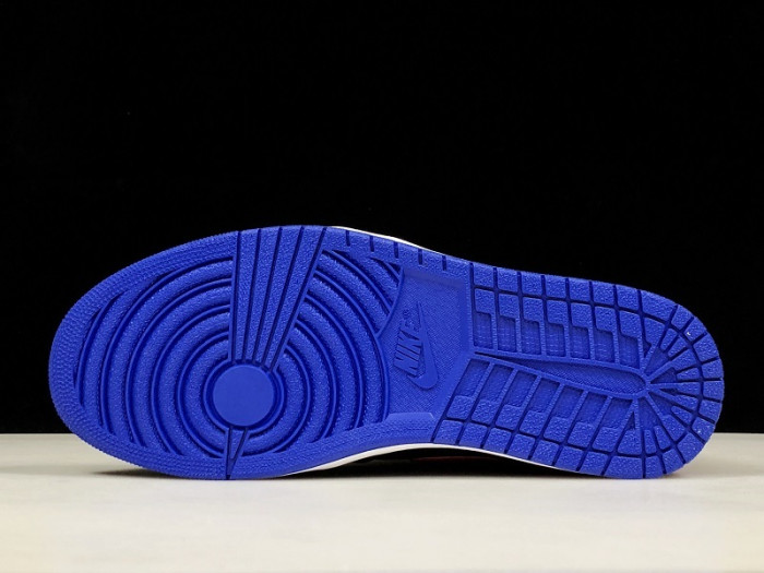 AIR JORDAN 1 RETRO TOP 3 555088-026