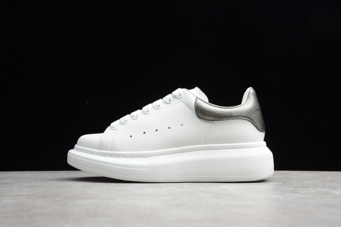 Alexander McQueen sneaker