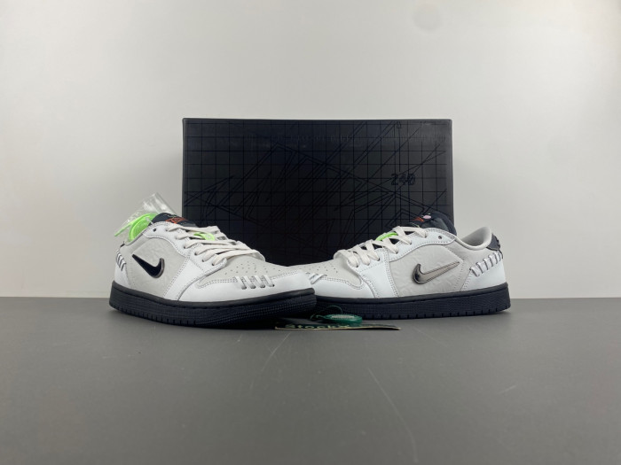 Air Jordan 1 Low HM3689-001