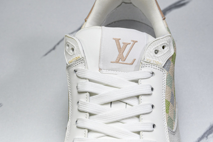 L&V SNEAKERS