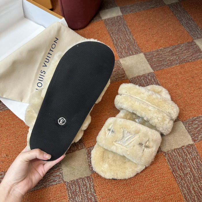 L&V SLIPPERS